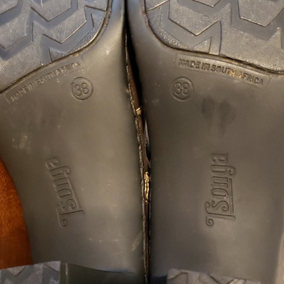 SOLD Tsonga leather heeled boots - Picture 7 of 8